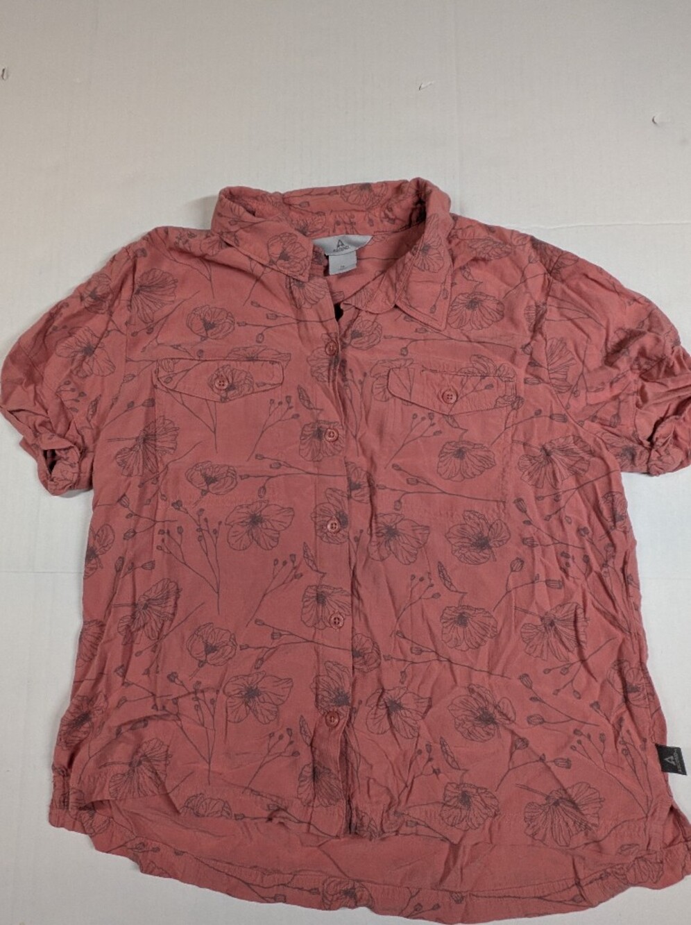 Ascend Women's Button Up Shirt Blue Size M